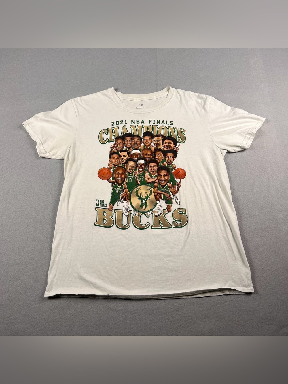 White fanatics shirt championship NBA finals - Bucks size Large